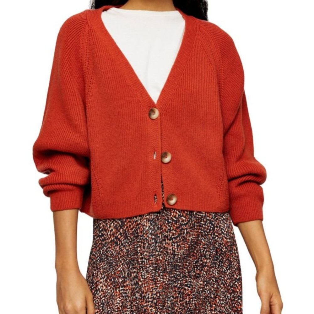 TOPSHOP Plunge Neck Buttoned Cardigan Size XS